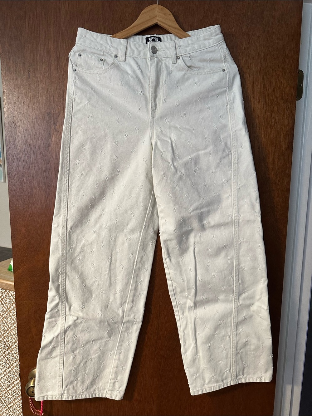 FUTURE COLLECTIVE White Jeans